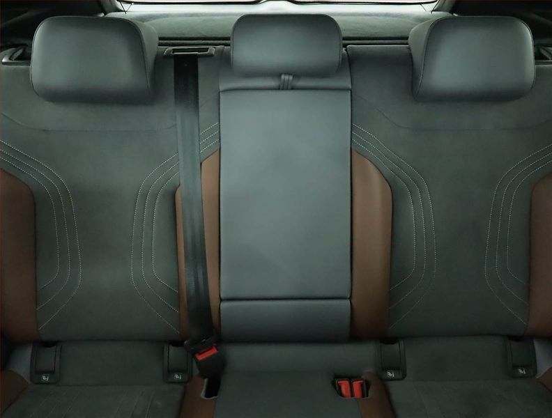 Volkswagen ID.4 (2020) 1st (82 kWh), SoH 92% - fotka 10 z 22
