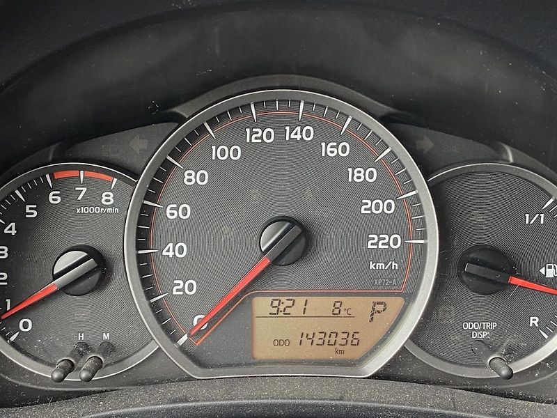 Toyota Yaris 1.33i, ČR, Active, automat - fotka 9 z 10