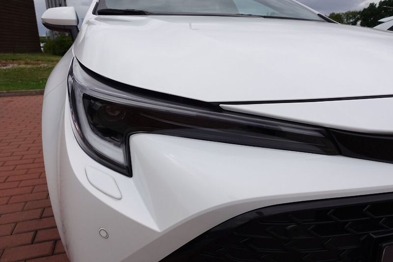 Toyota Corolla 2.0 hybrid e-CVT X6 Style - fotka 34 z 34