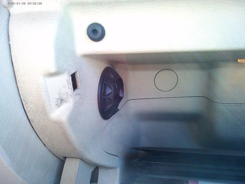 Škoda Fabia (2008) 1.9 TDi, 77 kW, kabriolet - fotka 23 z 34