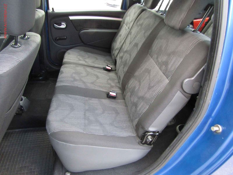 Dacia Logan (2010) 1.6i, ČR, Arctica - fotka 10 z 17