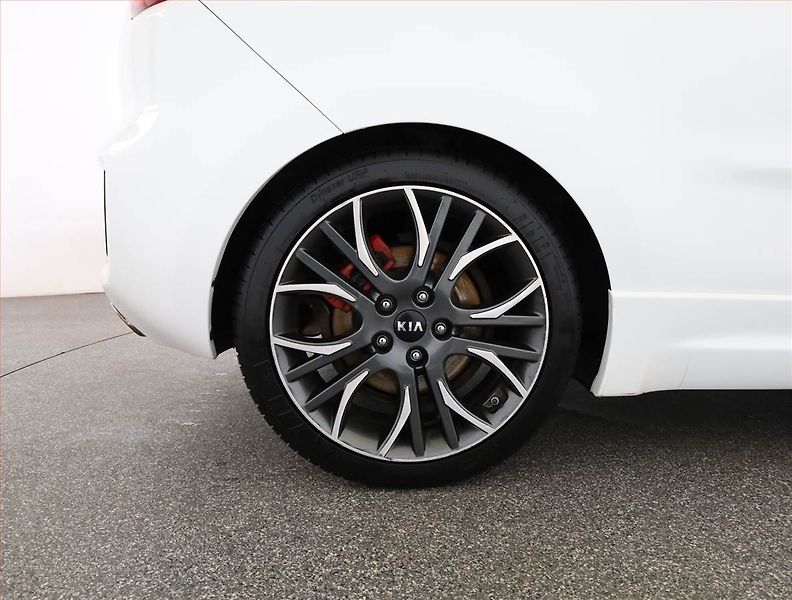 Kia Ceed (2014) 1.6 T-GDI GT, Kůže, Navi - fotka 21 z 21