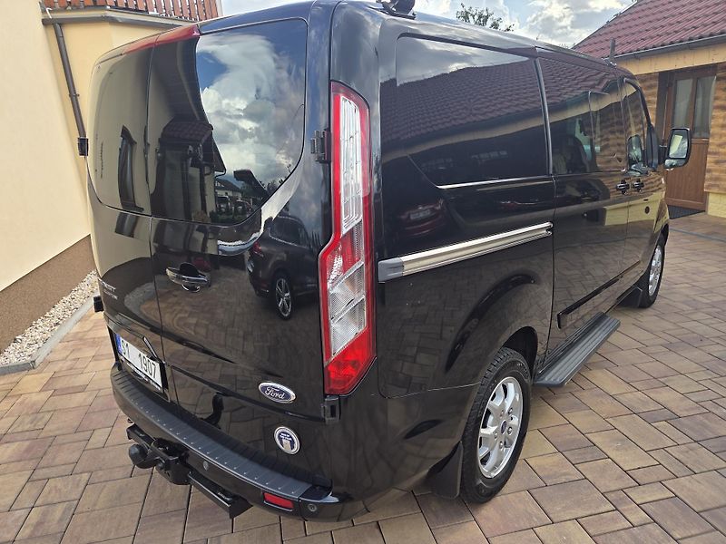 Ford Transit Custom 2.2 TDCi 114kW  5míst  - fotka 24 z 54