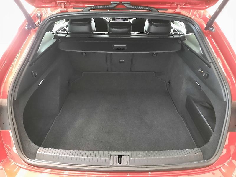 Volkswagen Arteon Shooting Brake (2022) R-Line 2.0 TSI (140kW/190k) DS - fotka 28 z 34