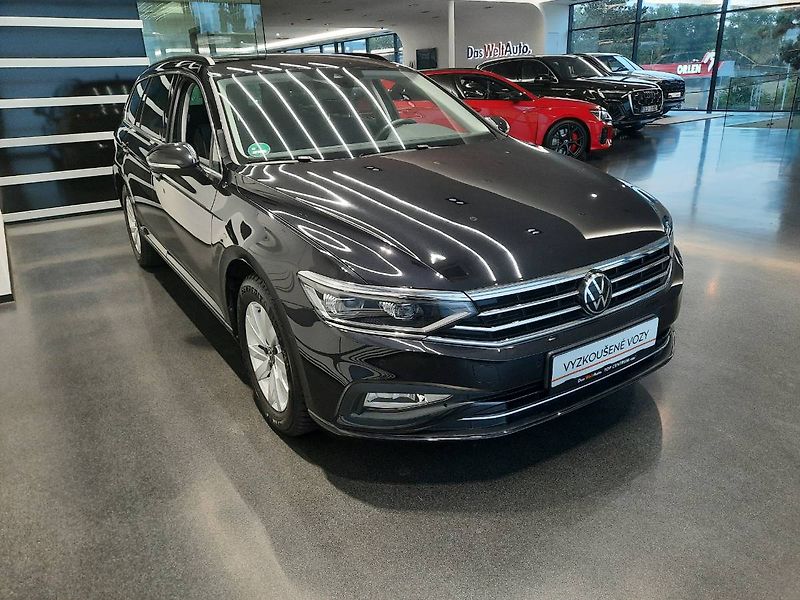 Volkswagen Passat Variant (2023) Business 2.0 TDI (110kW/150k) - fotka 30 z 30
