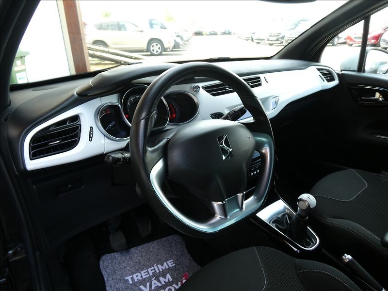 Citroën DS3 1,6 i 16V digi.klima, serviska - fotka 24 z 45