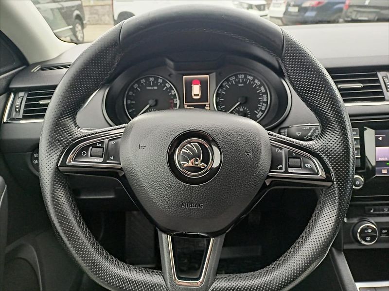 Škoda Octavia 2,0 TDI - fotka 15 z 18
