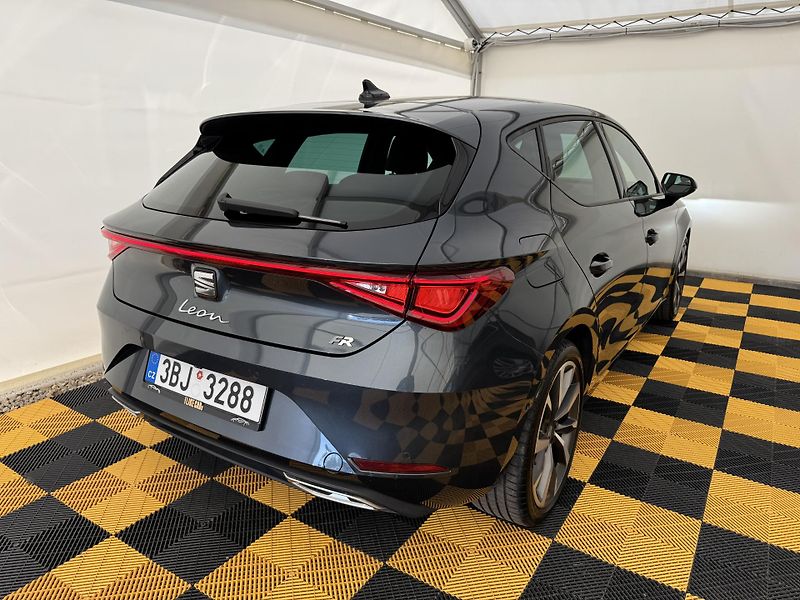 Seat Leon 1.5eTsi*110kw*DSG*CZ*1-MAJ*FR* - fotka 5 z 34