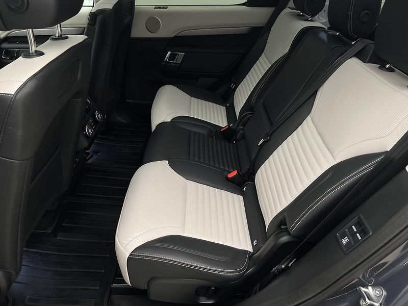 Land Rover Discovery D350 DYNAMIC SE AUT - fotka 6 z 56