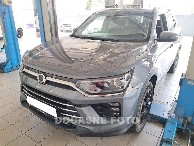 SsangYong Korando (2021) 1.5T-GDi, ČR, servis.kniha - fotka 1 z 3
