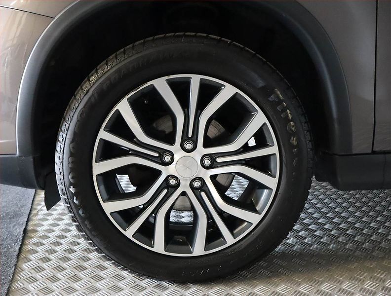 Mitsubishi ASX (2020) 1.6 MIVEC, Serv.kniha, Xenony - fotka 15 z 20