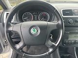 Škoda Fabia 1,4 i 16V Klima ESP serviska, - náhled 14