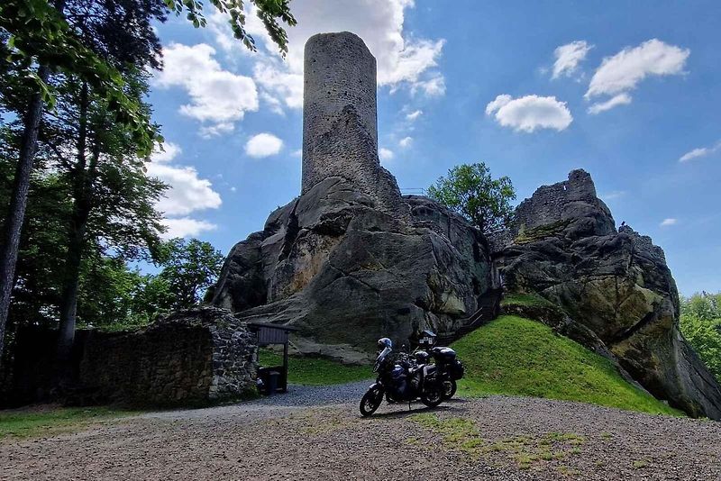 Motorkáři objevují Česko s aplikací Motokeška.