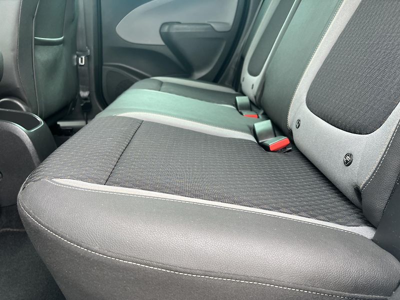 Opel Crossland X 1.2T AUTOMAT NOVÉ ROZVODY - fotka 29 z 48