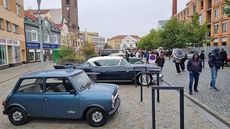 Podzimní sraz veteránů v Kralupech nad Vltavou.
