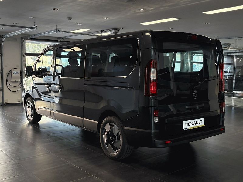 Renault Trafic (2026) L2 Equilibre Blue dCi 170 EAG9 - fotka 3 z 11