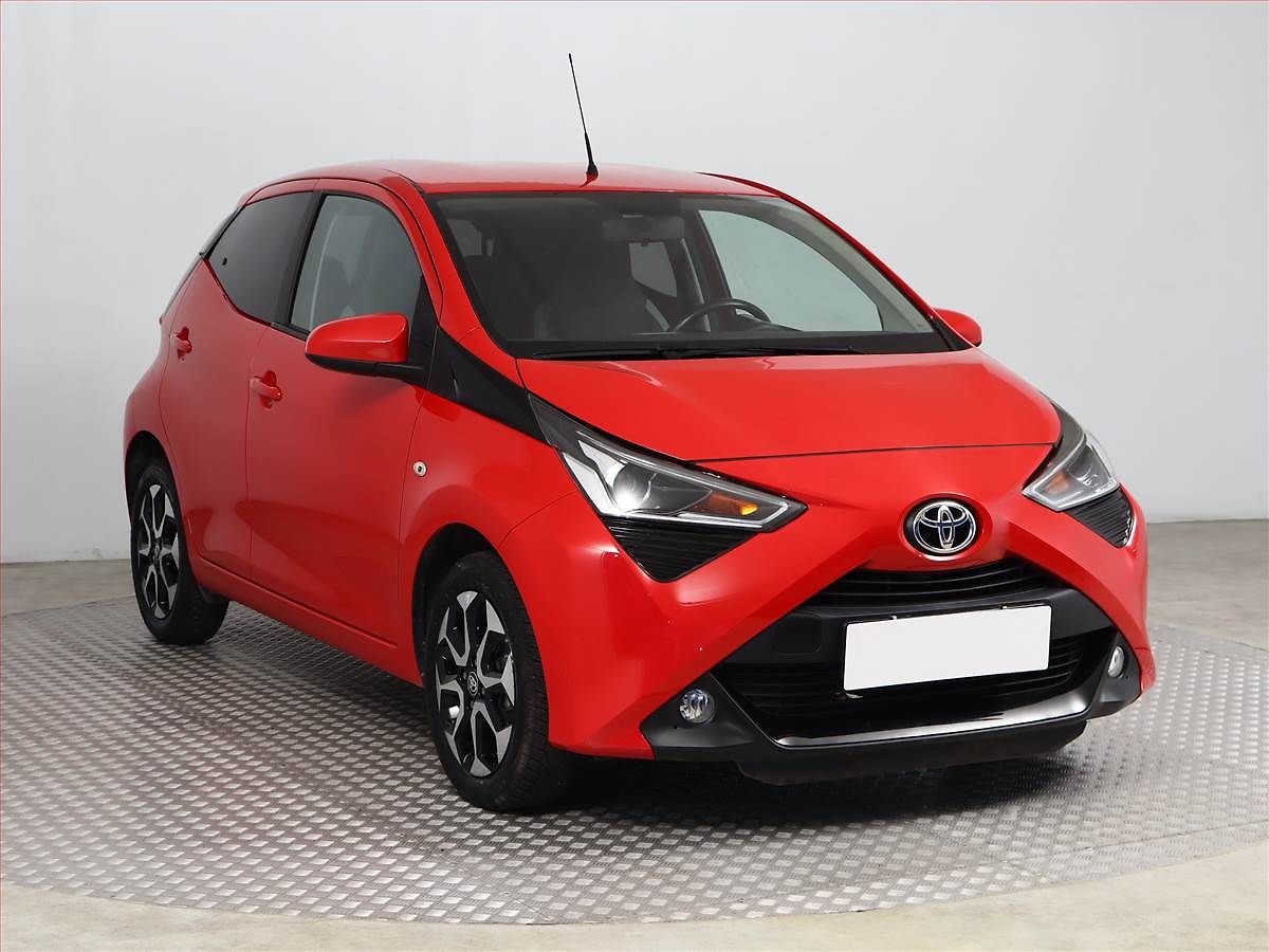 Toyota Aygo 1.0 VVT-i, ČR,1.maj