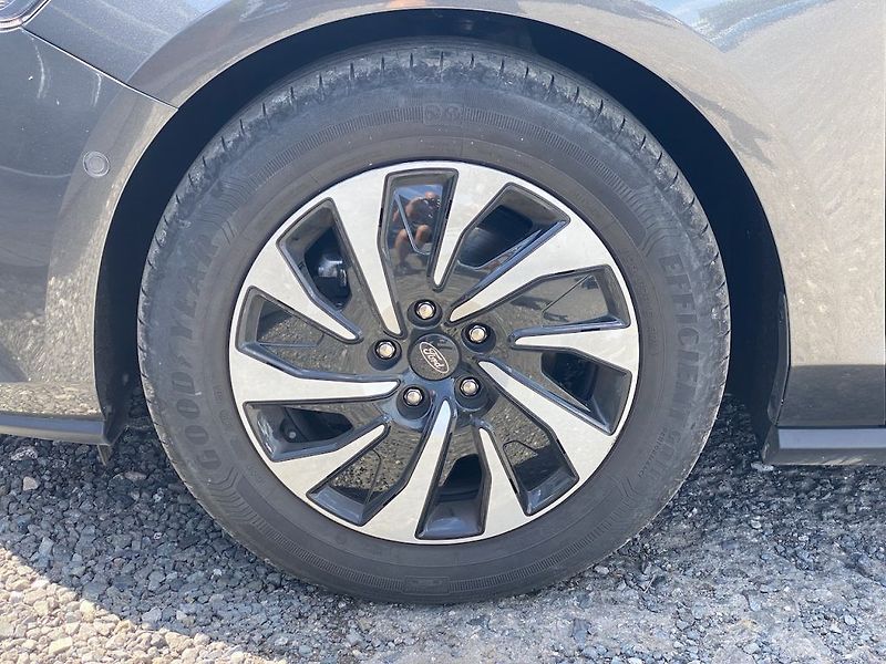 Ford Focus 1.5TDCi, ČR-1m, automat, navi - fotka 9 z 18
