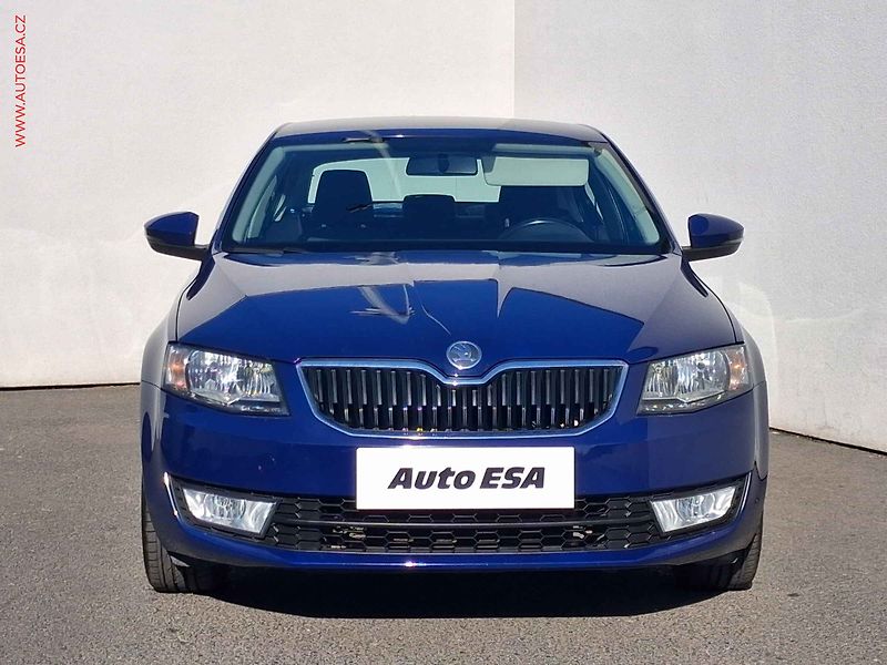 Škoda Octavia (2014) 1.8 TSI, ČR, Ambition - fotka 2 z 17
