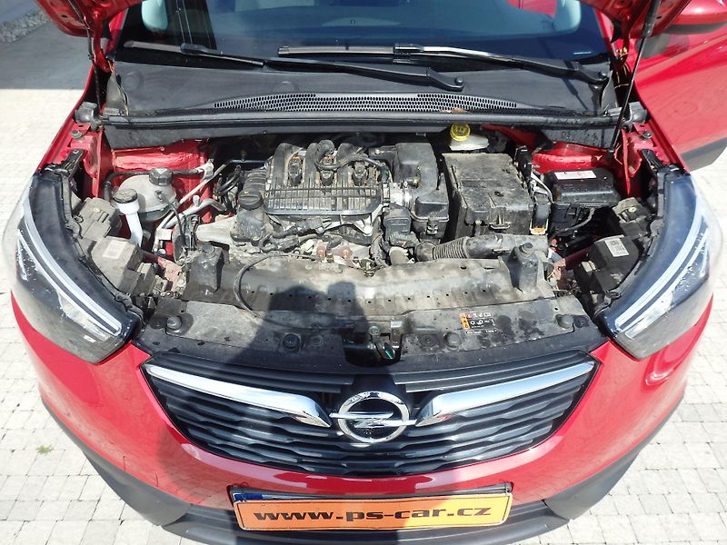 Opel Crossland X 1.2i KLIMA, NAJETO 36094 KM  - fotka 15 z 21