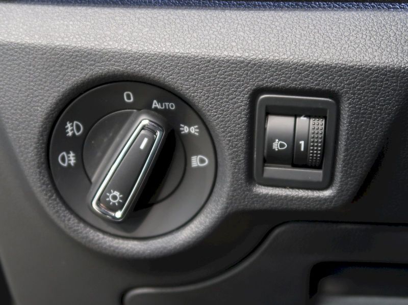 Škoda Kamiq (2025) TOP SELECTION 1.0TSI 85KW DSG - fotka 37 z 41