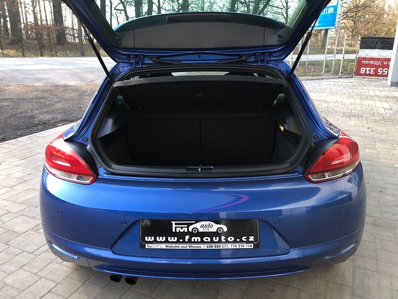 Volkswagen Scirocco (2012) 2.0 Sport - fotka 22 z 42