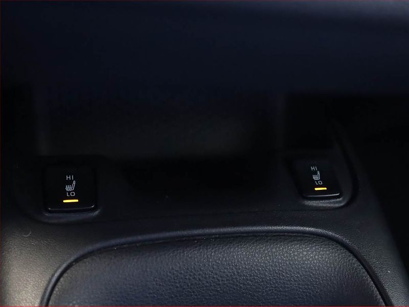 Toyota Corolla (2020) Style 1.8 Hybrid, Automat - fotka 21 z 21