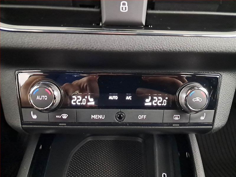 Škoda Kamiq (2020) 1.6 TDI, ČR,1.maj, Serv.kniha - fotka 15 z 17