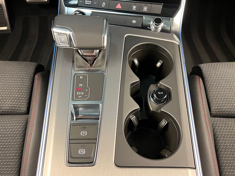Audi A6 50TDI QUATTRO S-LINE, BLACK - fotka 22 z 30