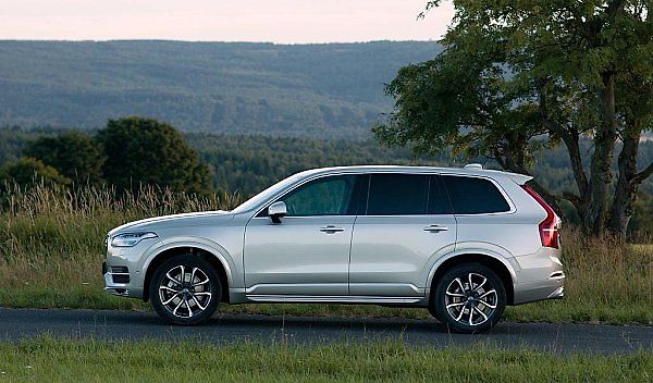 Volvo XC90.