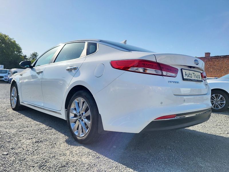 Kia Optima 1.7 CRDi 16V 104kW EXCLUSIVE - fotka 37 z 44