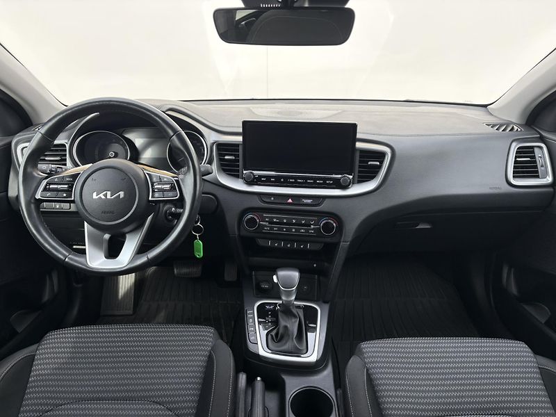 Kia Ceed 1.5 T-GDi 117kW DCT TOP - fotka 5 z 21