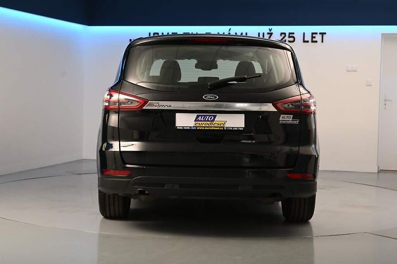 Ford S-MAX (2019) 2.0 TITANIUM LED Kamera ECOBLU - fotka 6 z 35