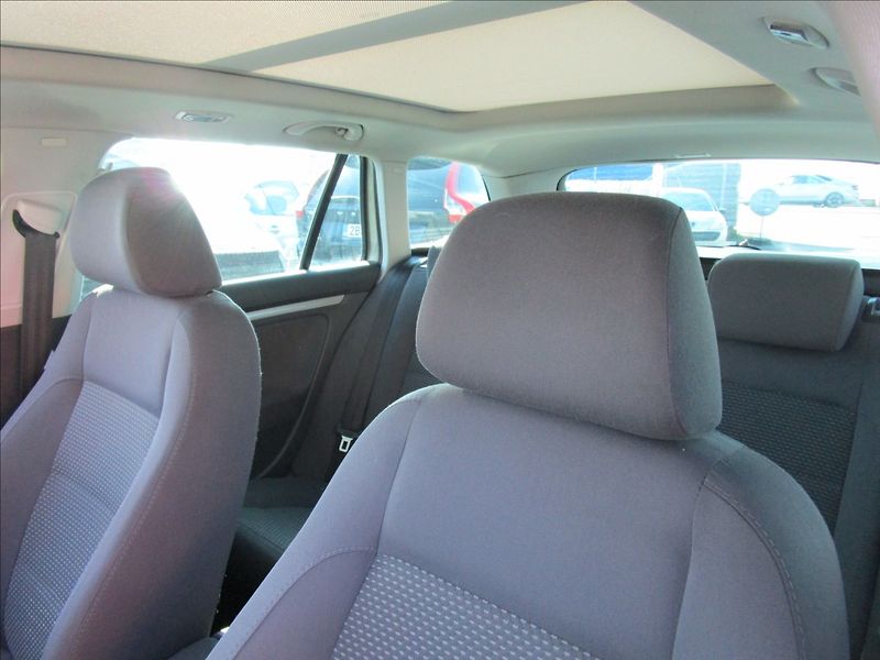 Volkswagen Golf Variant 1.4TSi Sport, aut. Kli - fotka 13 z 42