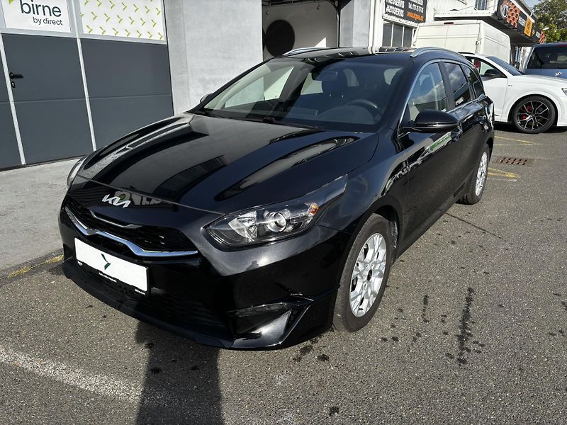 Kia Ceed (2023) SW Exclusive 1.5 T-GDI 118 kW - fotka 5 z 11