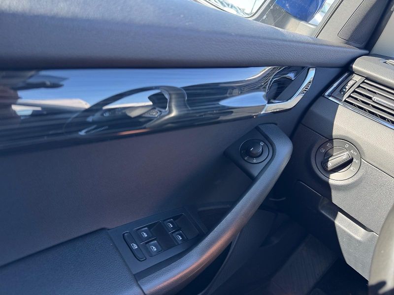 Škoda Octavia (2019) STYLE 2.0TDI 110kW DSG CZ DPH - fotka 11 z 11