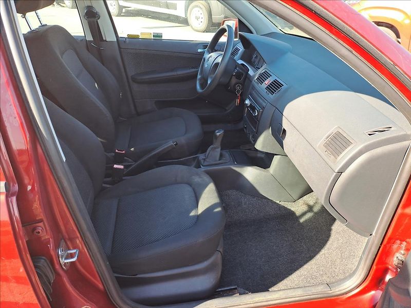 Škoda Fabia 1,2 i - fotka 8 z 13
