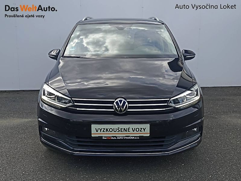 Volkswagen Touran (2023) 2.0 TDI DSG Highline Webasto - fotka 4 z 35