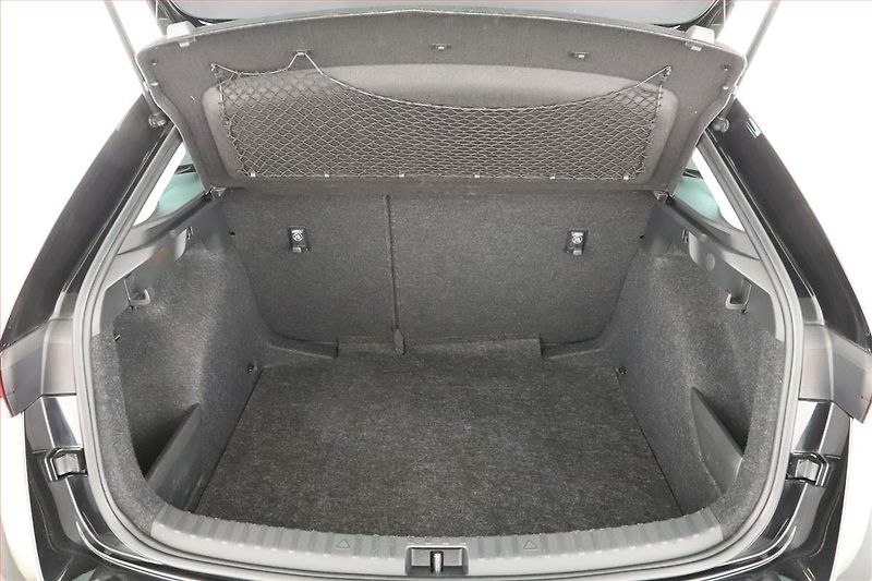 Škoda Scala (2021) Style 1.5 TSI, ČR,1.maj - fotka 18 z 19