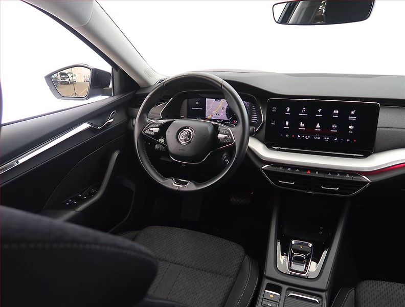 Škoda Octavia (2023) Ambition 2.0 TDI, Automat - fotka 7 z 31