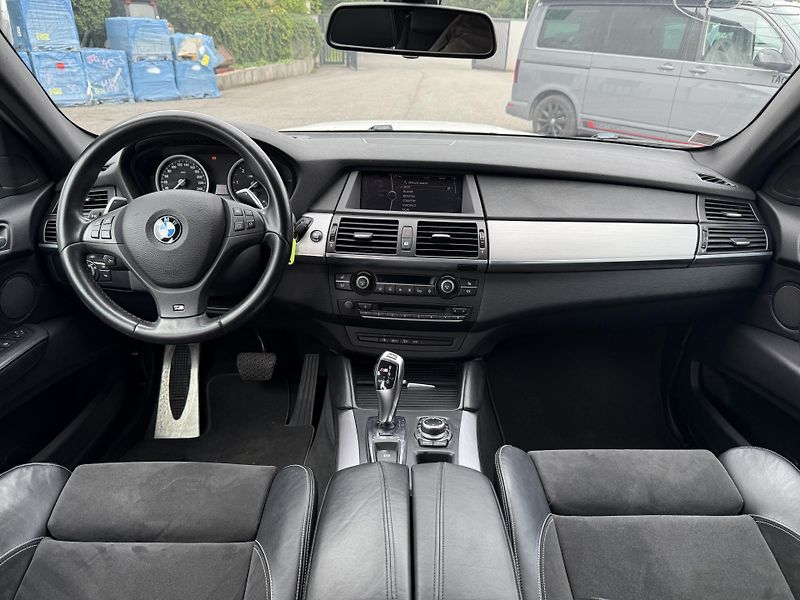 BMW X6 3.0D 280 kW - fotka 10 z 21