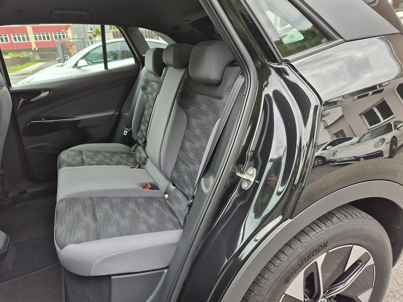 Volkswagen ID.4 150kw, PERFORMACE SOH 96,0% - fotka 40 z 45