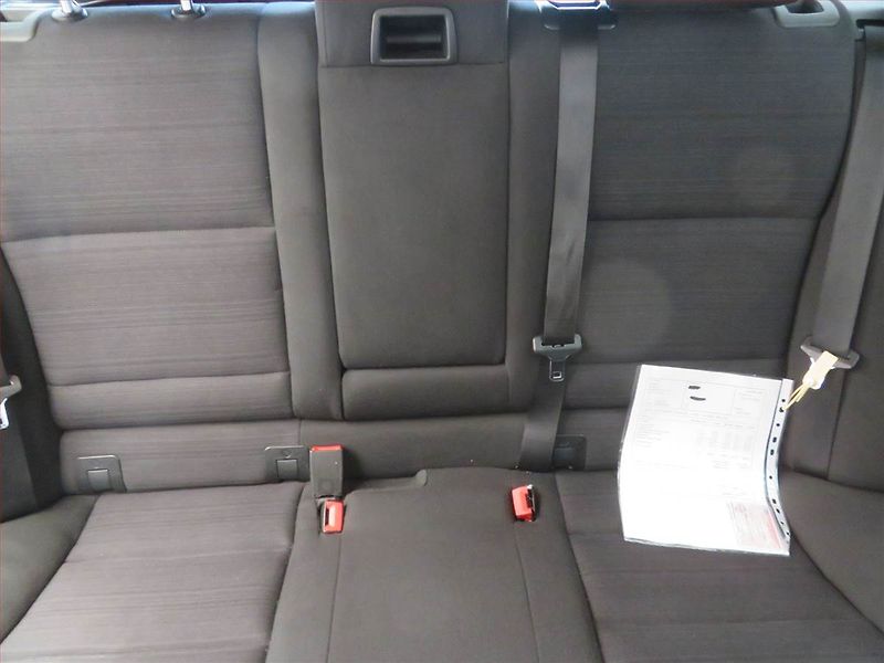 BMW Řada 5 (2009) 520d, Automat, Navi, Tempomat - fotka 10 z 15