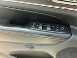 Jeep Grand Cherokee (2016) 3.0CRDi, 184KW, LIMITED, DPH - náhled 24
