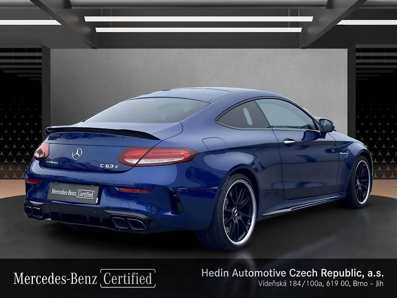 Mercedes-Benz Třídy C (2021) 63s AMG kupé - fotka 5 z 27