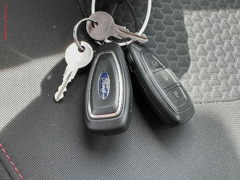 Ford Focus (2017) 1.5T, 2.maj,ČR, Klima - fotka 19 z 19