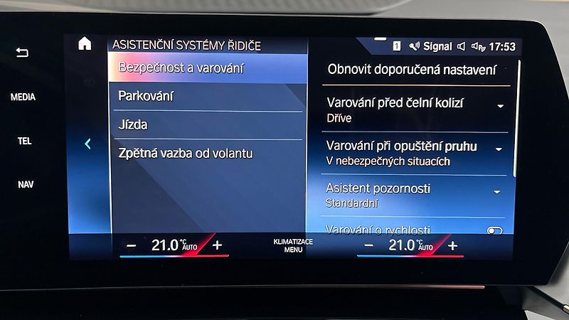 BMW Řada 2 1.5 218i - fotka 26 z 30