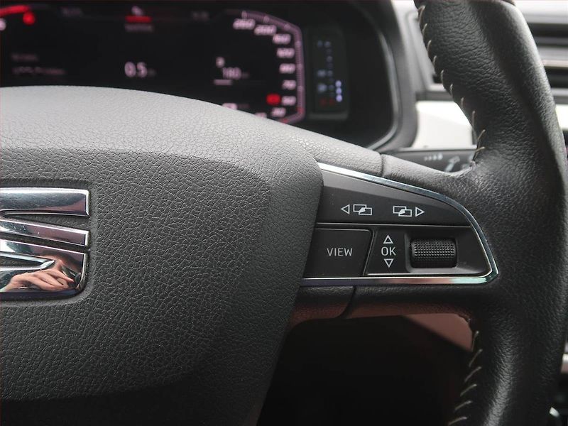 Seat Arona (2019) 1.6 TDI, Automat, Navi - fotka 18 z 20
