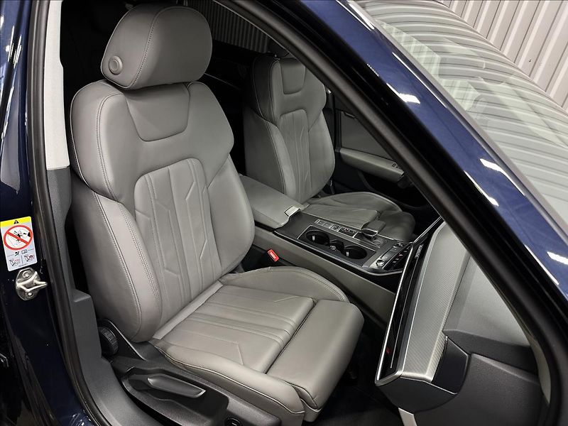 Audi A6 40TDI Q S-LINE HD MATRIX LED - fotka 39 z 42