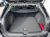 Volkswagen Golf (2023) 1.5 TSI 110kW Style - náhled 33
